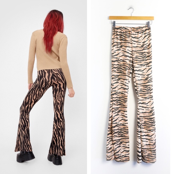 Nasty Gal animal print tiger zebra flared leggings pants club party stretch 4 - Picture 1 of 7